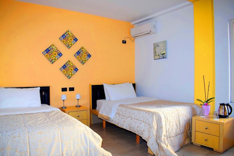 Royal Vila Hotel