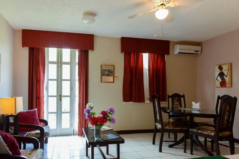 Aparthotel Sandcastles Deluxe Beach Resort