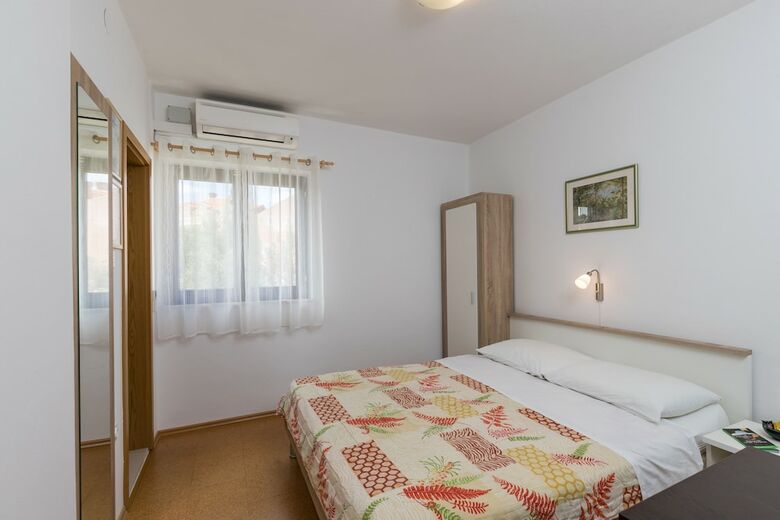 Hotel Cina Apartments