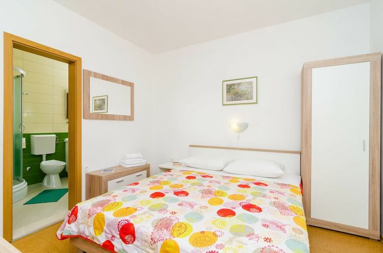 Hotel Cina Apartments