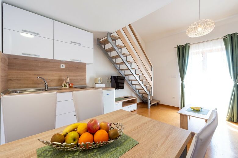 Hotel Cina Apartments