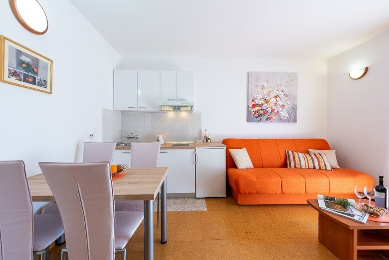 Hotel Cina Apartments