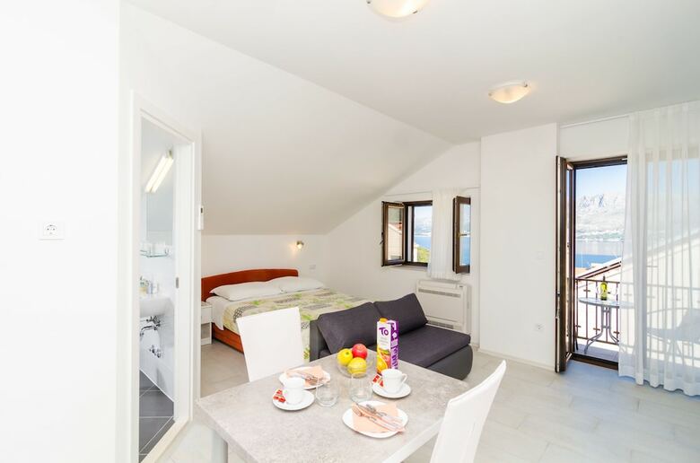 Hotel Cina Apartments