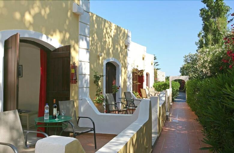 Aparthotel Stavros Villas And Apartments