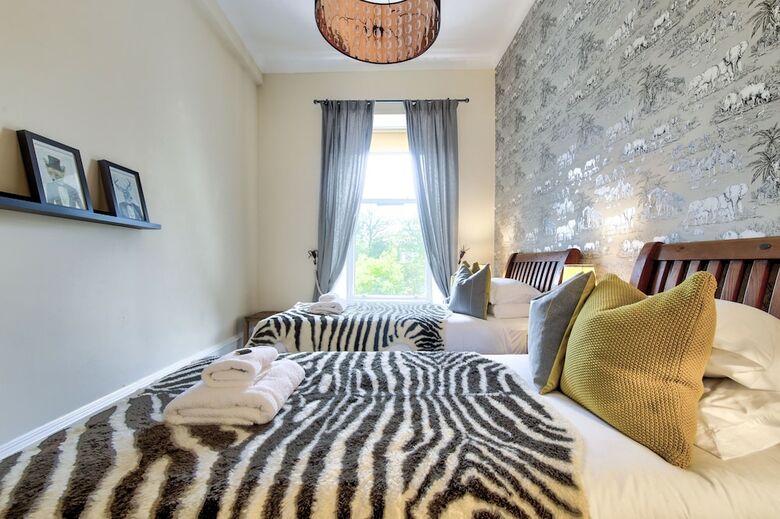 Amadeus Serviced Apartments