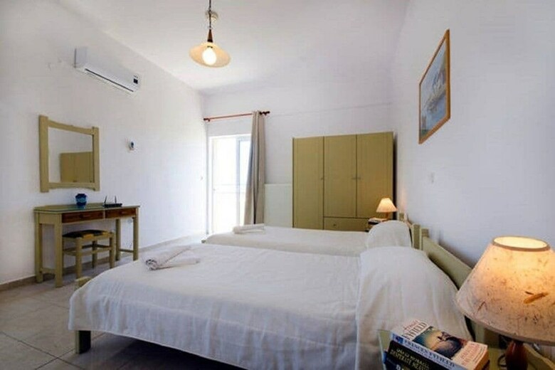 Despina Villa And Apartments