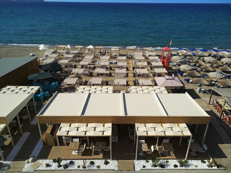 Hotel Yianna Caravel