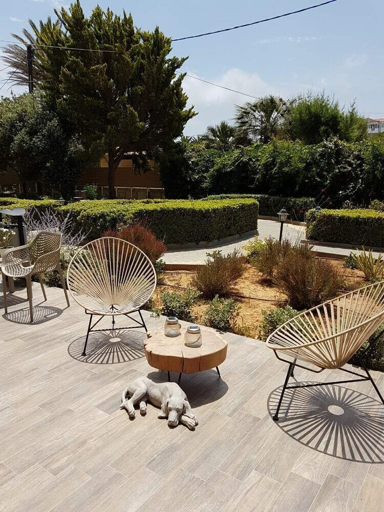 Hotel Yianna Caravel