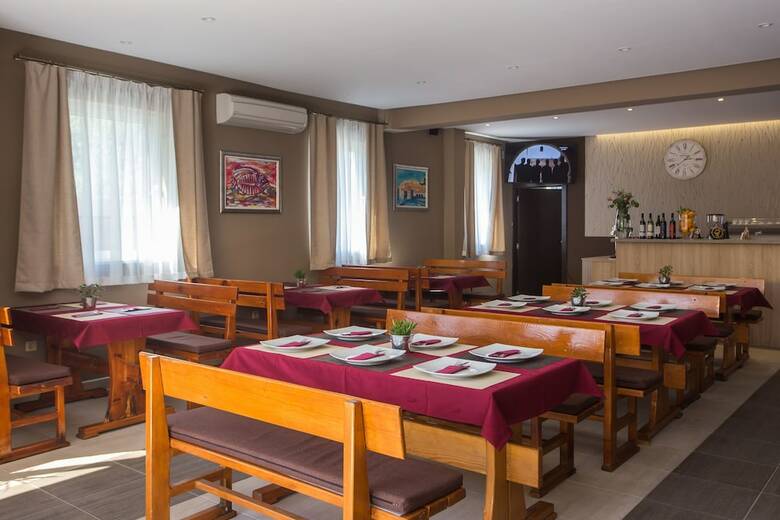 Hotel Guest House Rosa Bianca