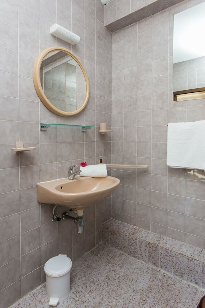 Hotel Guest House Rosa Bianca