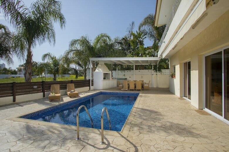 Protaras Villa Sofia