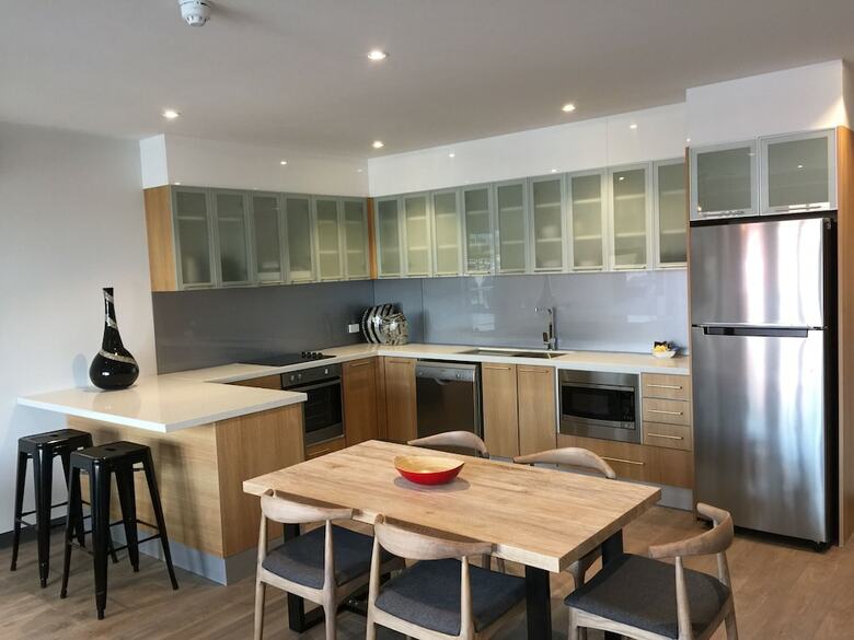 Semaphore Splash Apartments