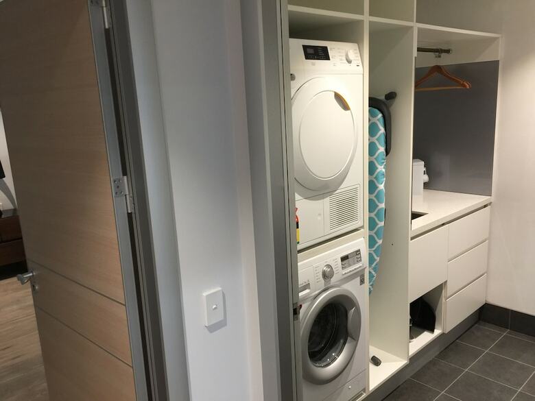 Semaphore Splash Apartments