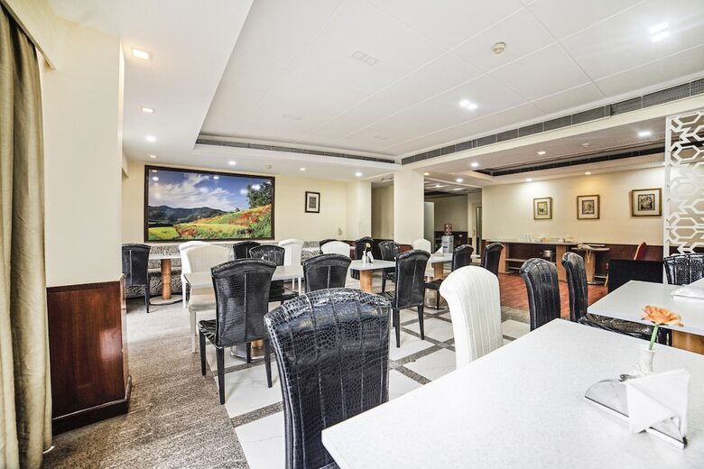 Fabhotel Bmk Gk1