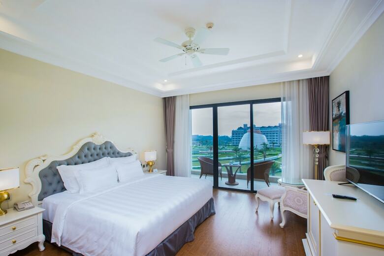 Hotel Vinoasis Phu Quoc