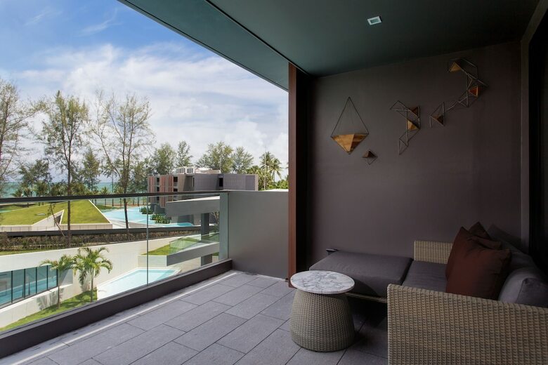 Hotel La Vela Khao Lak