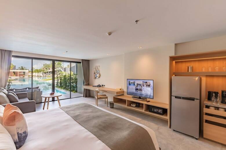 Hotel La Vela Khao Lak