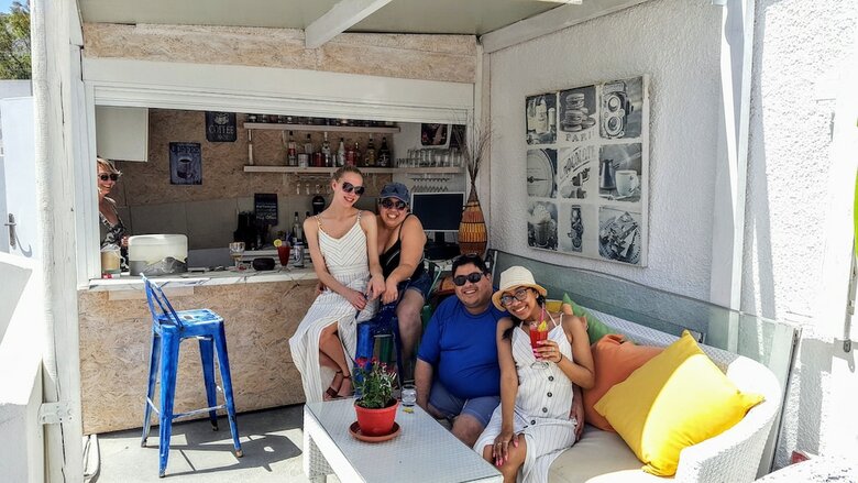 Hotel Pleasure Beachside Studios