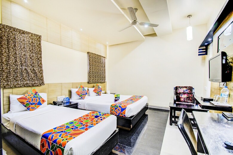 Fabhotel Arafa Inn Gandhinagar