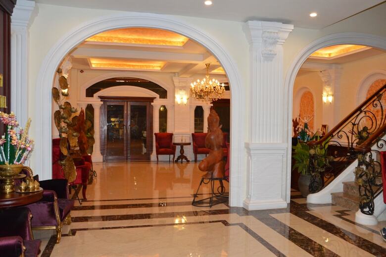 Phasouk Vien Chantra Hotel