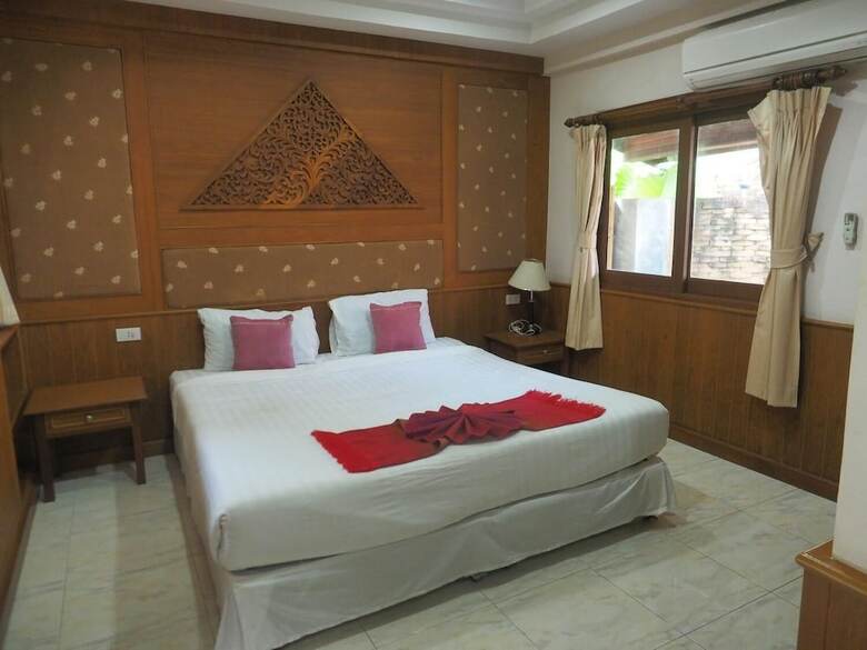Hotel Suneast Bungalows