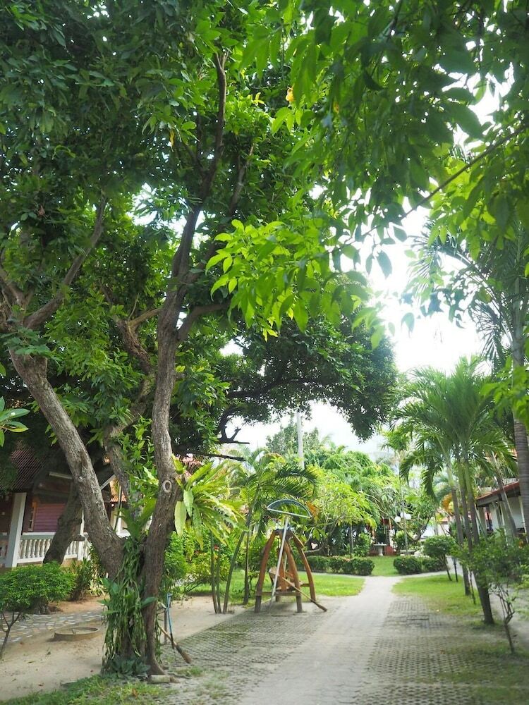 Hotel Suneast Bungalows