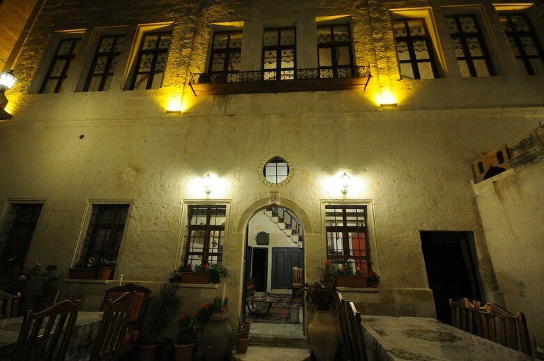 Kardesler Cave Hotel