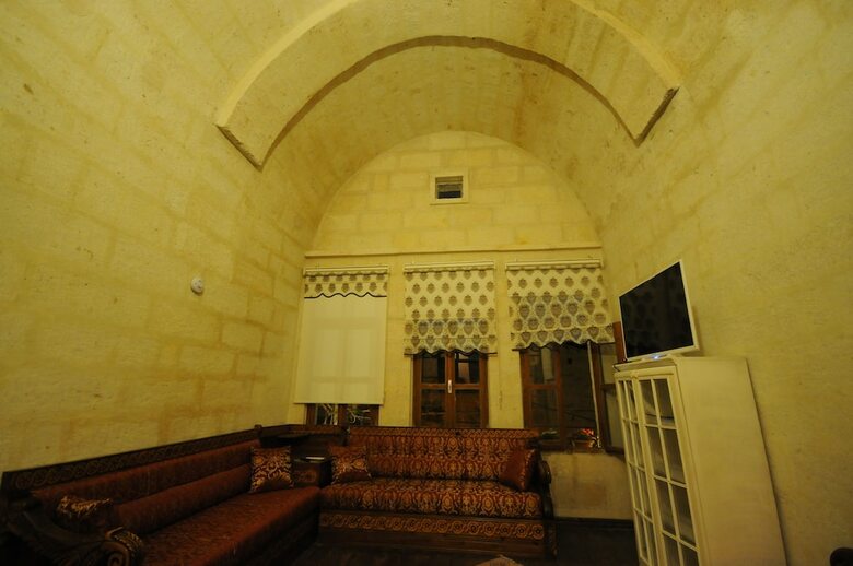 Kardesler Cave Hotel