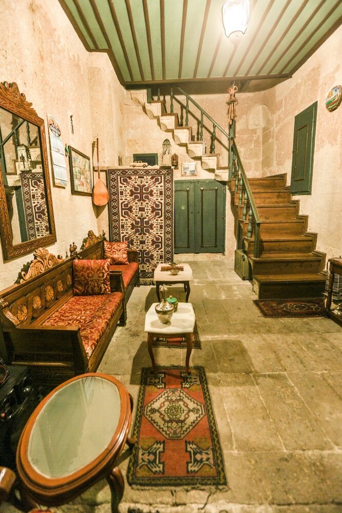 Kardesler Cave Hotel