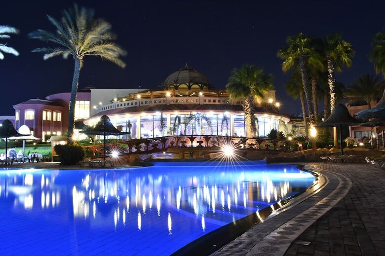 Apartamento Parrotel Aquapark Resort