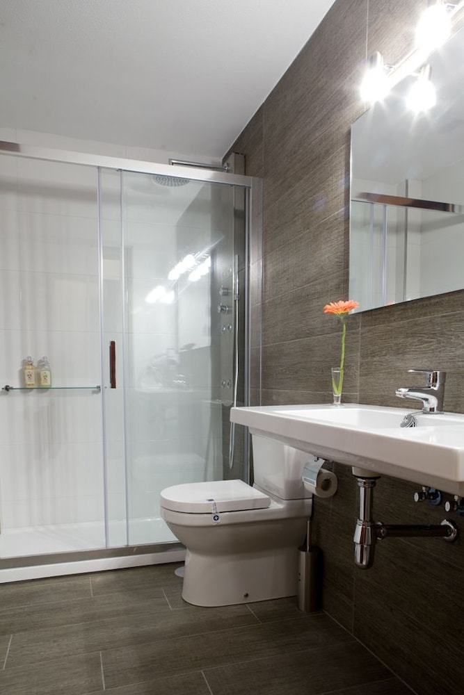 Aparthotel Apartamentos Los Arces