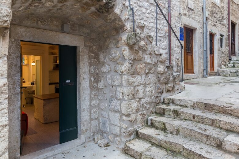 Hotel Apartments & Rooms Kerigma