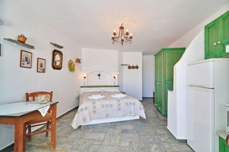 Apartamentos Glarakia Studios
