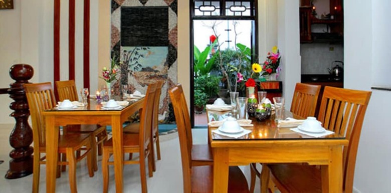 Bed & Breakfast Camellia Homestay