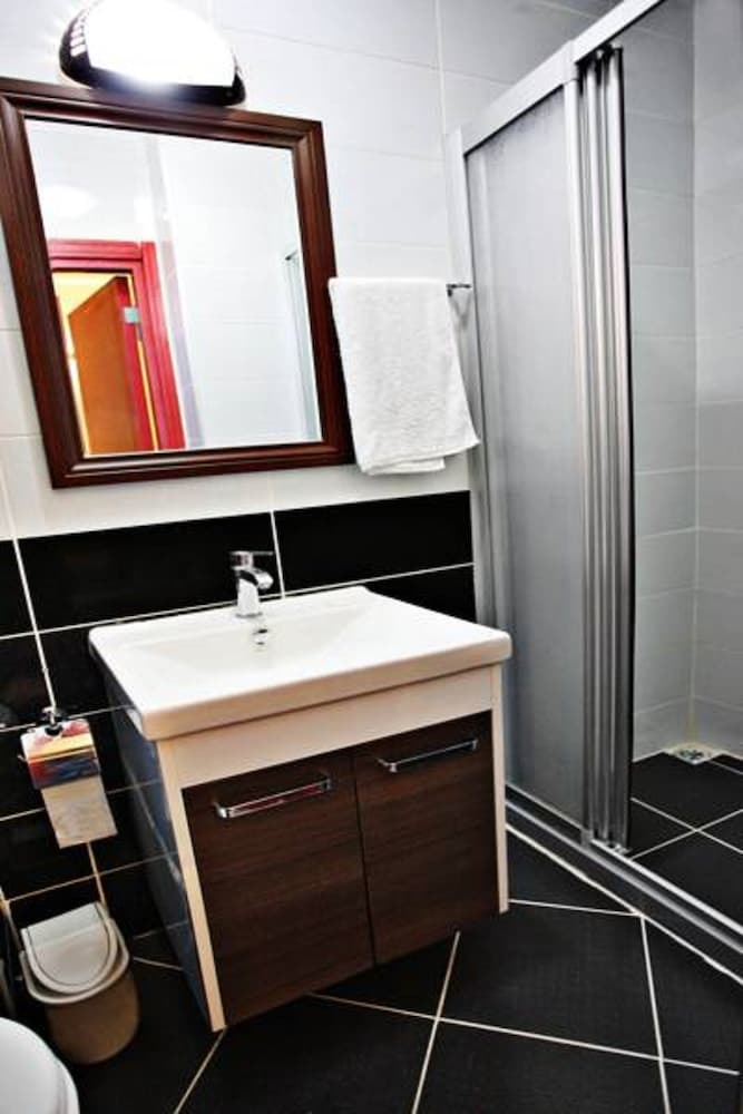 Taksim Palace Hotel
