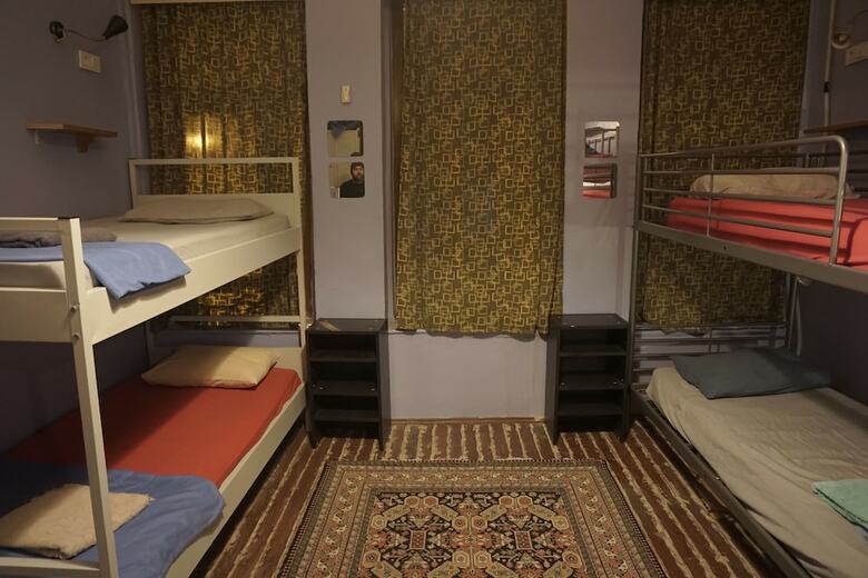 Hostal Chilloutlya Hostel&bar