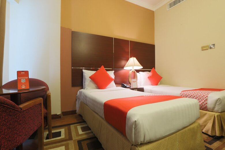 Oyo 332 Syaj Hotel