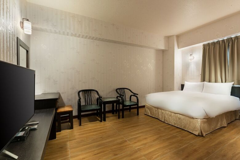 Lishin Hotel