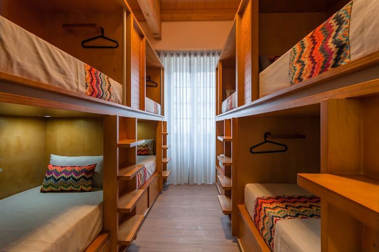 Hostal Hostel Da Pra�a