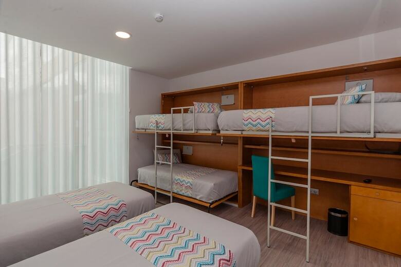Hostal Hostel Da Pra�a