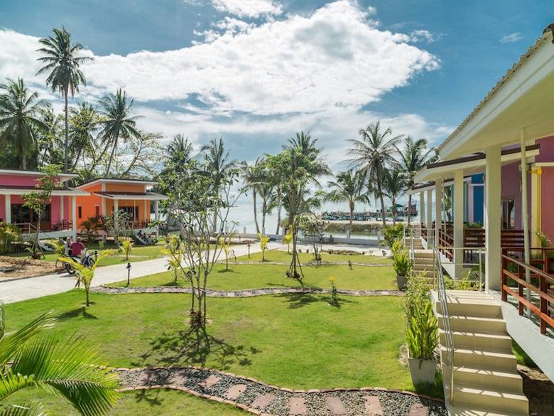 Hotel Breeze Bay Villa
