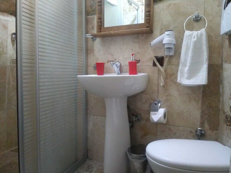 Hotel Naturels Cave House
