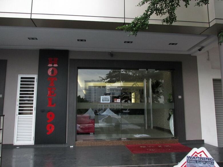 Hotel 99 - Bandar Puteri Puchong