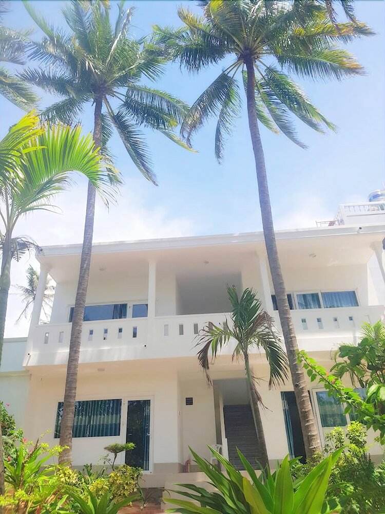 Bien Dua Backpacker Hotel