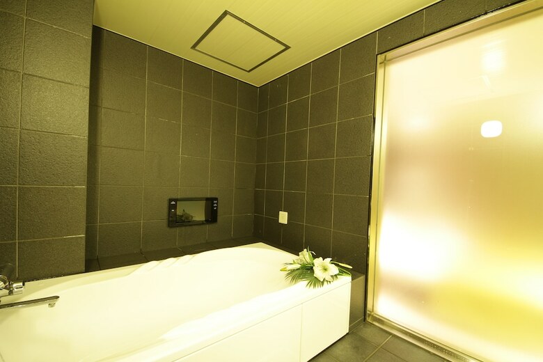 Hotel Mint Premium - Adult Only