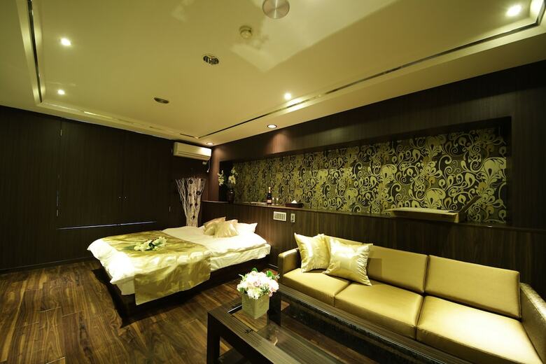 Hotel Mint Premium - Adult Only