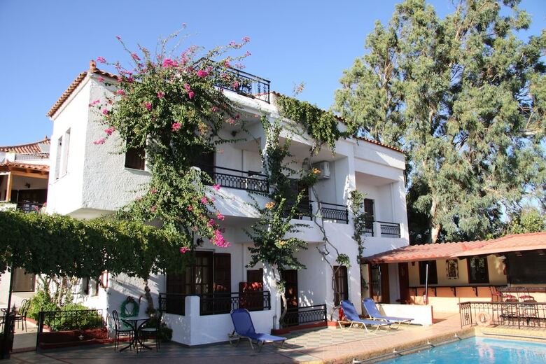 Apartamentos Hotel Mary