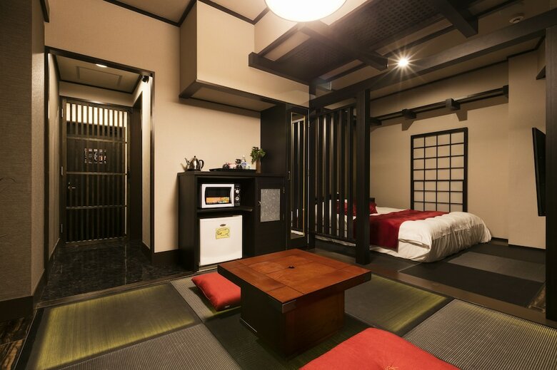 Ryokan & Day Shizuku