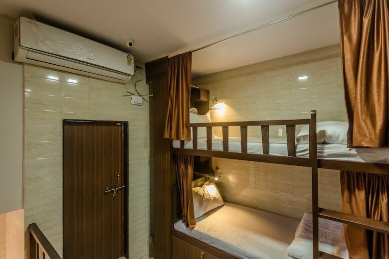 Hostal Awesome Dormitory