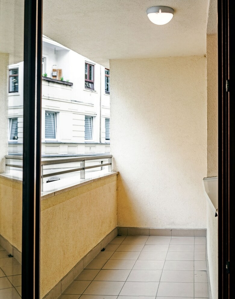 Szucha Apartments